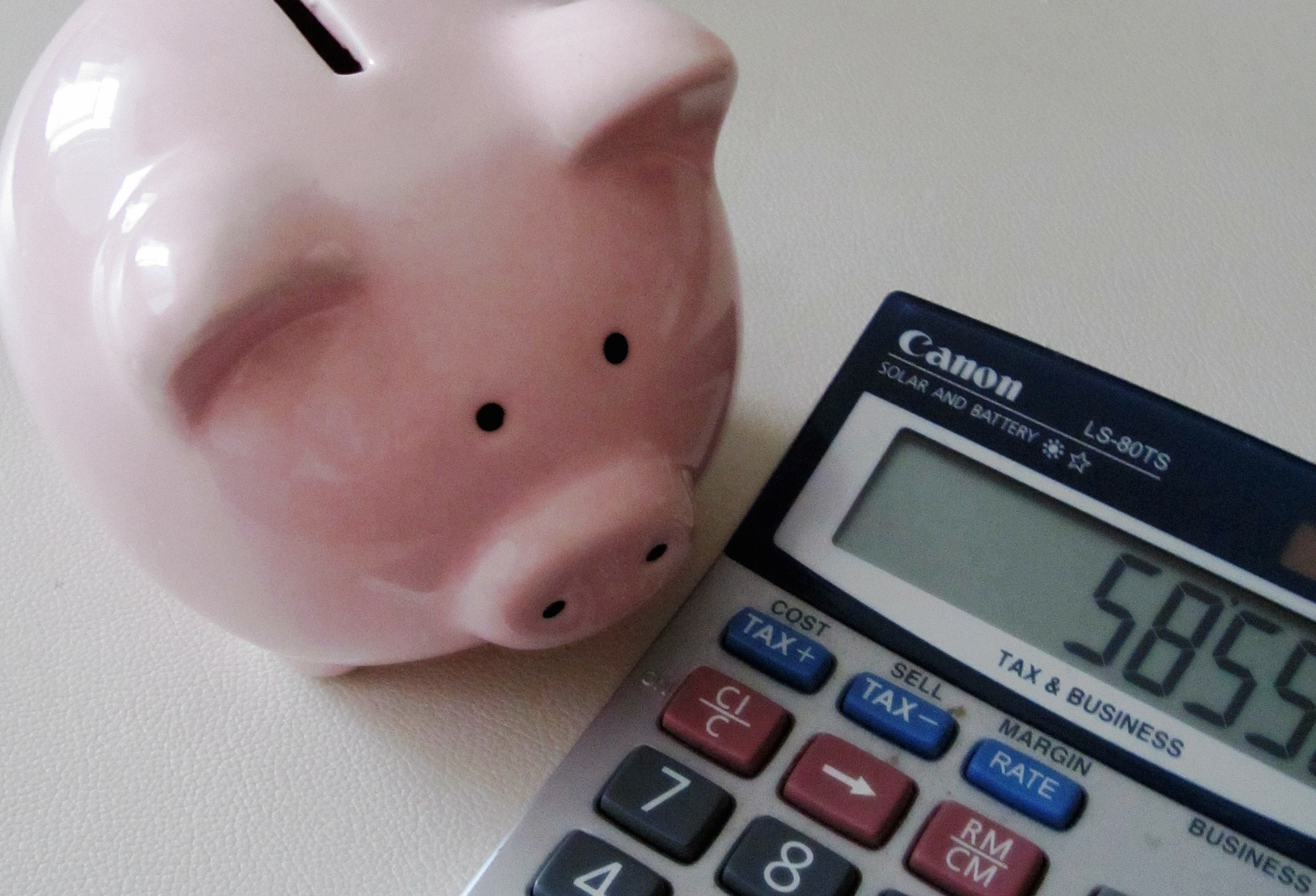 investing-in-property-piggy-bank